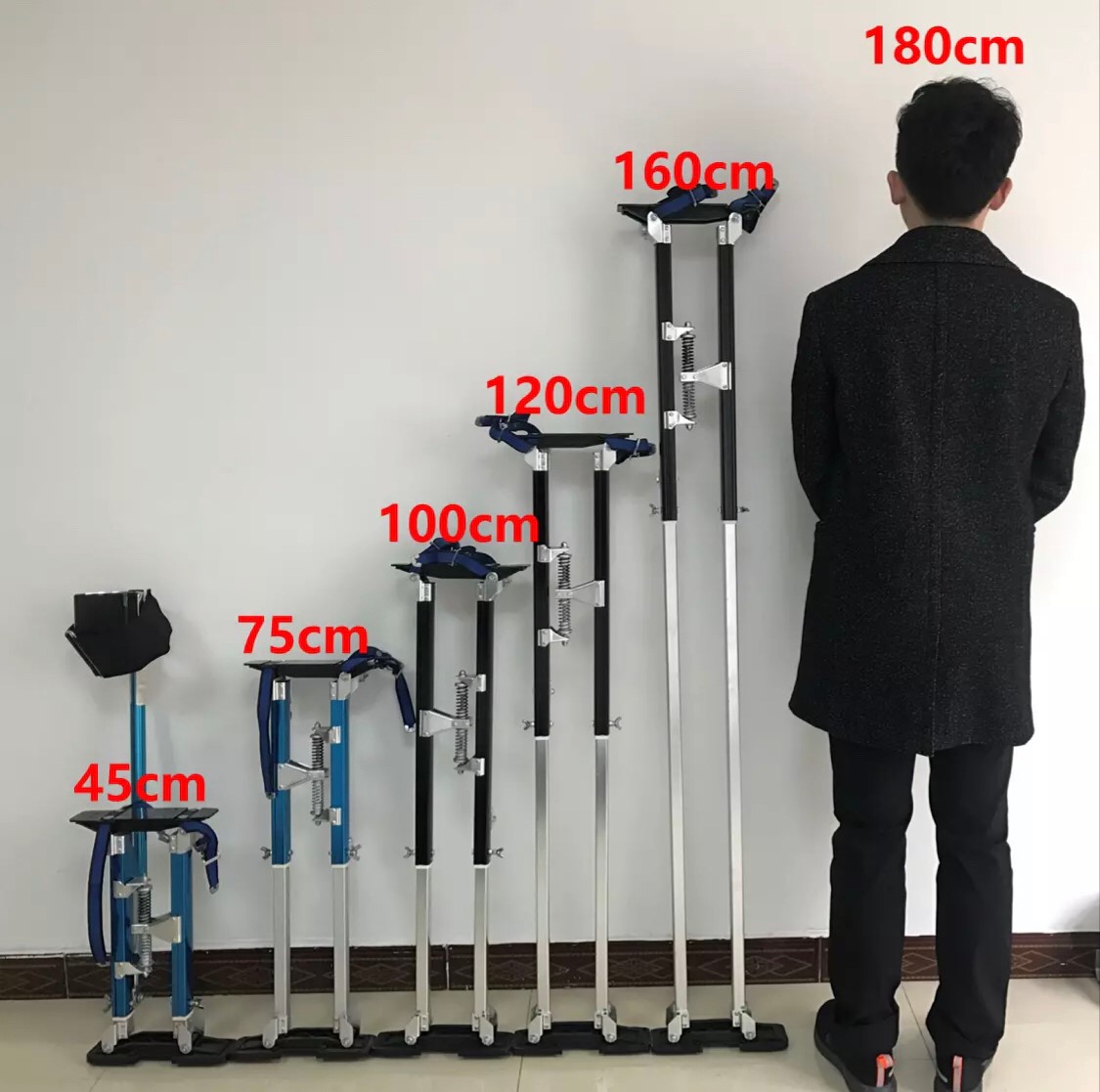 Stilt walker MC002 Zipper De Clown